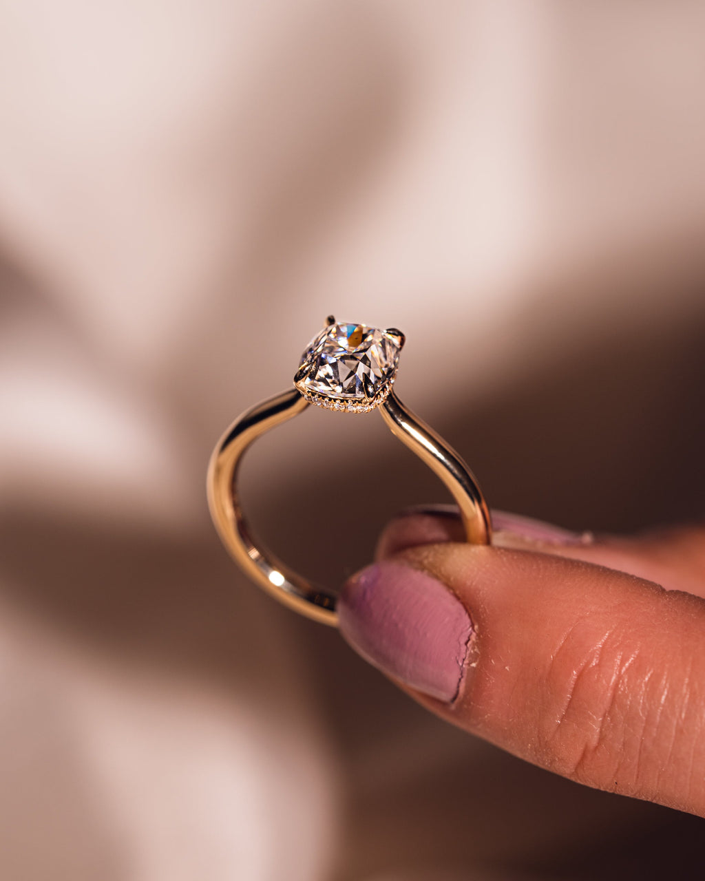 Jasmine - Langwerpig Kussen | Goud