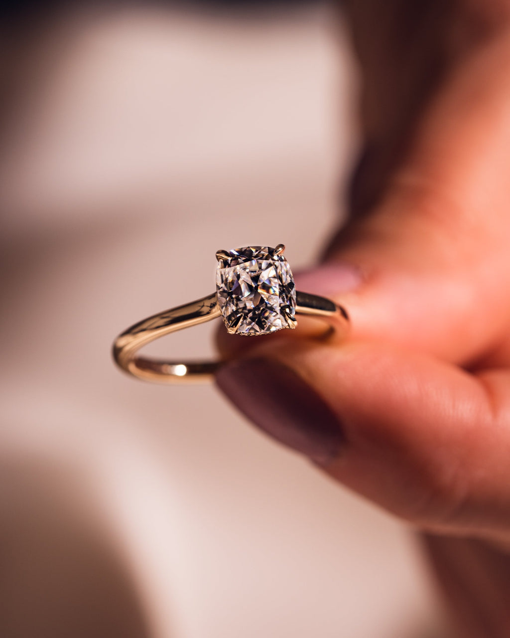 Jasmine - Langwerpig Kussen | Goud