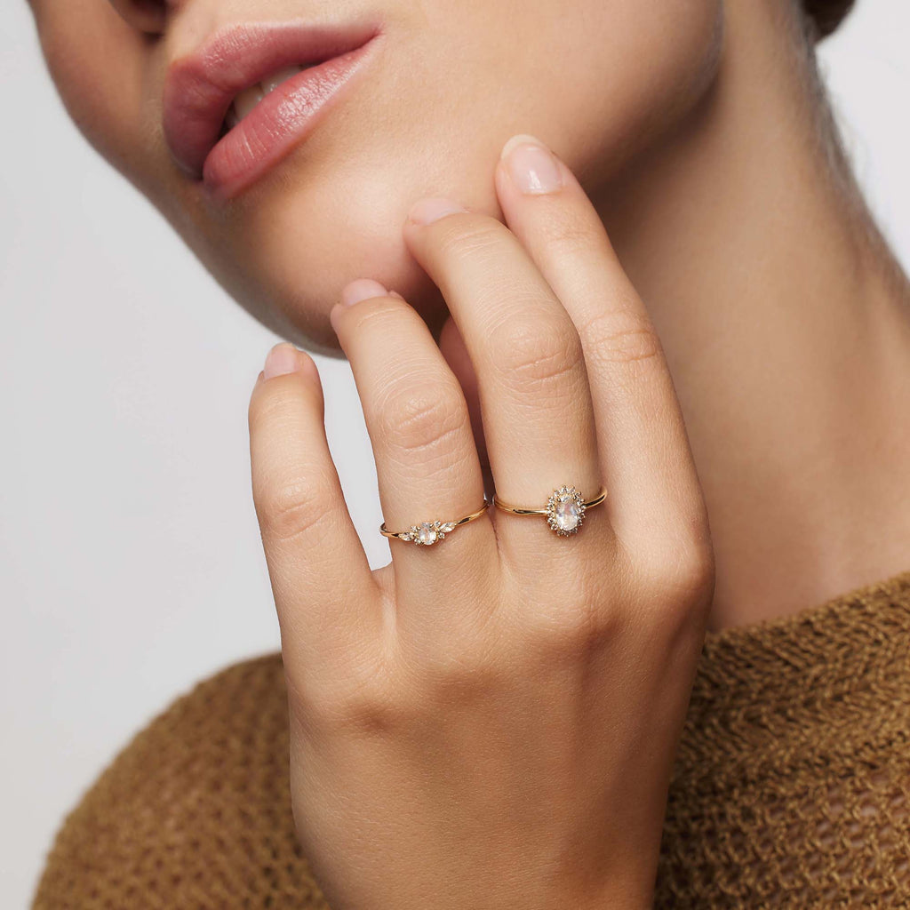Moonstone Muse Ring | Goud