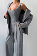 Dolce – Drieluik set met dubbelgeknoopte blazer