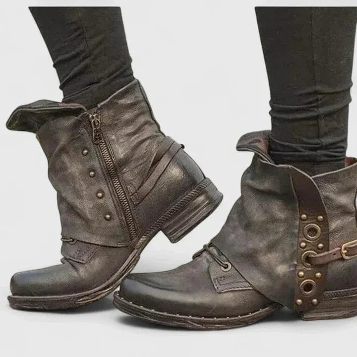 Savannah Rivet – Stijlvolle Laarzen met Metallic Accenten