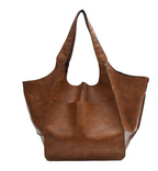 Laura’s Tijdloze Allure | Tijdloze Tas