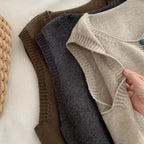 THE MARIBEL | GEBREID VEST MET KLEURENKNOPEN