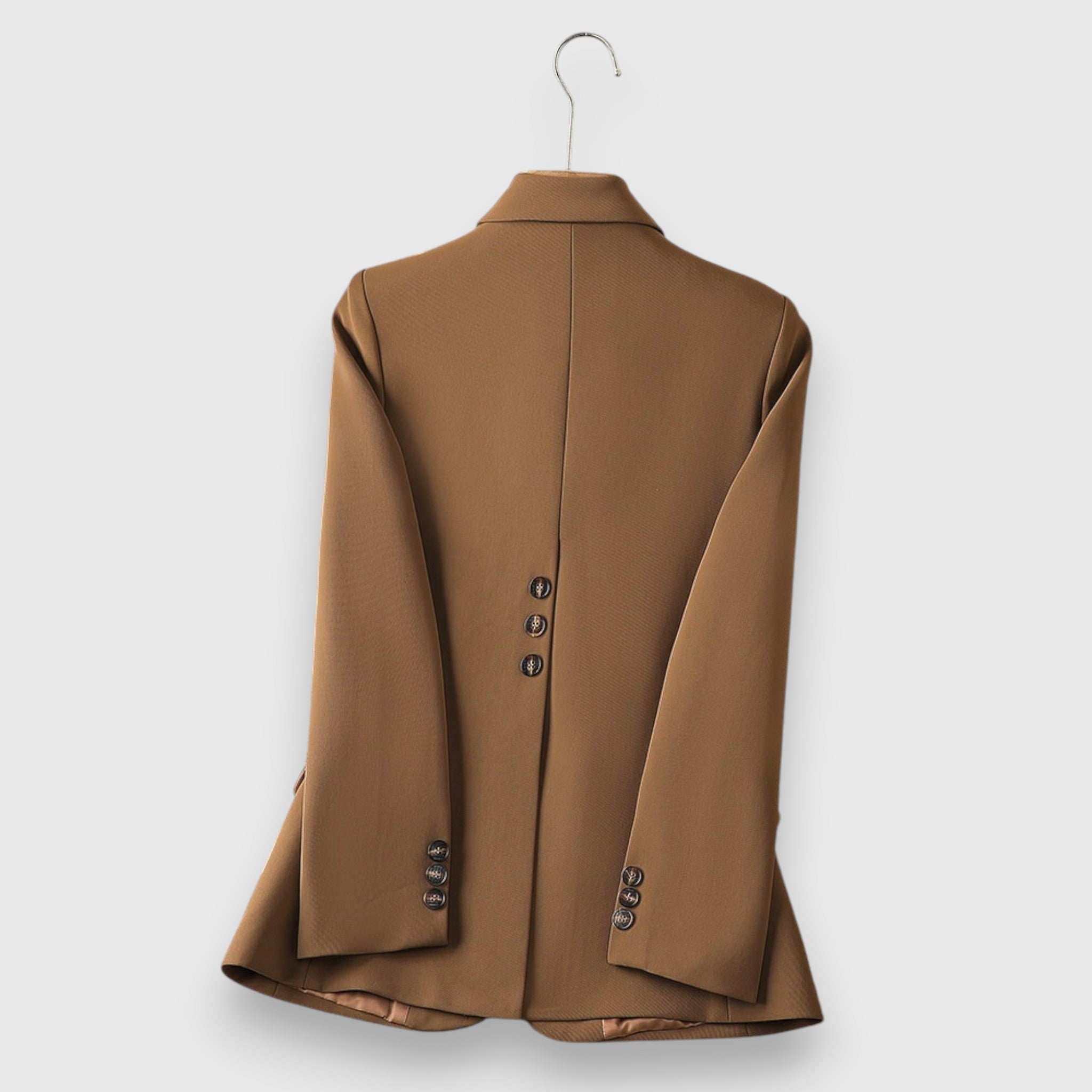 Alba – Verfijnde damesblazer met moderne elegantie